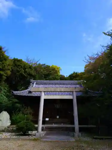 野間神社の本殿