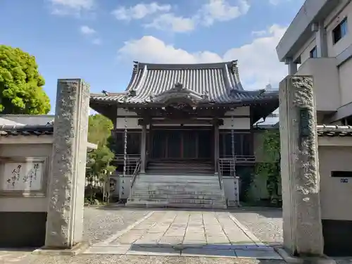 正春寺の山門・神門