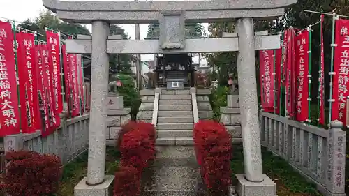 成田山川越別院の鳥居