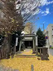 慈恵稲荷神社の鳥居