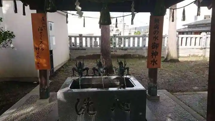 奥田神社の手水舎