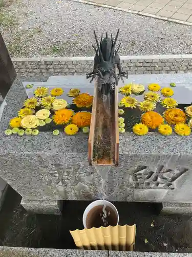 川越八幡宮の手水