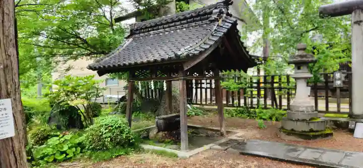 松岬神社の手水舎