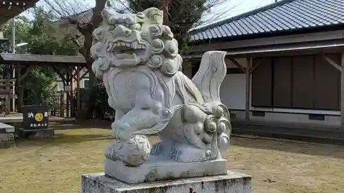 八幡神社の狛犬