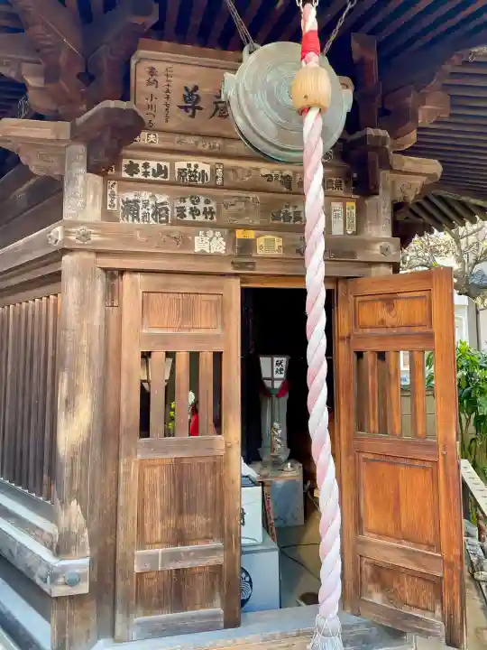 徳林寺の{uncategorized: "未分類", other: "その他", undefined: "問題あり", building: "その他建物", grave: "お墓", sacred_gate: "鳥居", guardian: "狛犬", statue: "像", buddha: "仏像", history: "歴史", nature: "自然", garden: "庭園", animal: "動物", pagoda: "塔", temizu: "手水舎", mountain_gate: "山門・神門", sanctuary: "本殿・本堂", subordinate: "末社・摂社", art: "芸術", scenery: "景色", jizo: "地蔵", ema: "絵馬", goshuin: "御朱印", omikuji: "おみくじ", items: "授与品その他", amulet: "お守り", goshuincho: "御朱印帳", eats: "食事", festival: "お祭り", votive_dance: "神楽", shichigosan: "七五三参", wedding: "結婚式", experience: "体験その他", initially: "初詣", around: "周辺", anti_infection: "感染症対策"}