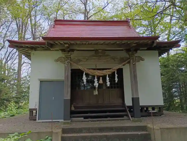 興国神社の本殿・本堂