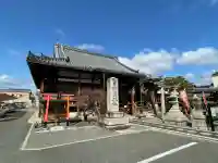 華光寺の{uncategorized: "未分類", other: "その他", undefined: "問題あり", building: "その他建物", grave: "お墓", sacred_gate: "鳥居", guardian: "狛犬", statue: "像", buddha: "仏像", history: "歴史", nature: "自然", garden: "庭園", animal: "動物", pagoda: "塔", temizu: "手水舎", mountain_gate: "山門・神門", sanctuary: "本殿・本堂", subordinate: "末社・摂社", art: "芸術", scenery: "景色", jizo: "地蔵", ema: "絵馬", goshuin: "御朱印", omikuji: "おみくじ", items: "授与品その他", amulet: "お守り", goshuincho: "御朱印帳", eats: "食事", festival: "お祭り", votive_dance: "神楽", shichigosan: "七五三参", wedding: "結婚式", experience: "体験その他", initially: "初詣", around: "周辺", anti_infection: "感染症対策"}