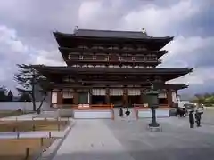 薬師寺の本殿