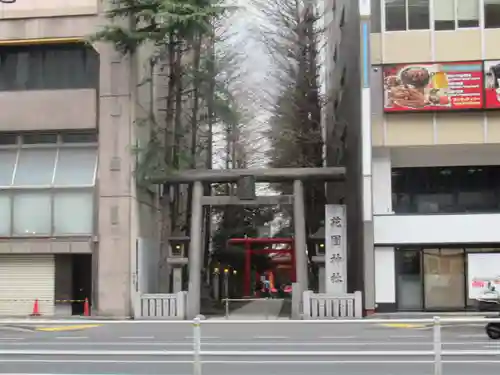 花園神社の鳥居