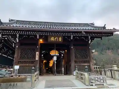 清水寺の山門・神門