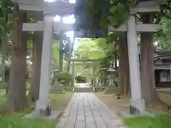 三ツ石神社の鳥居