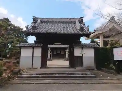 蓮正寺の山門・神門