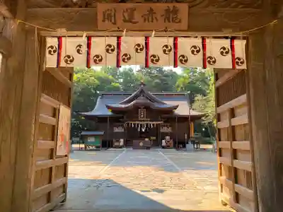 水戸八幡宮の山門・神門