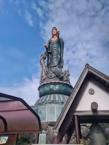 香山昇竜大観音(福岡県)