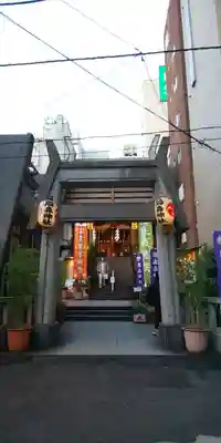 烏森神社の鳥居