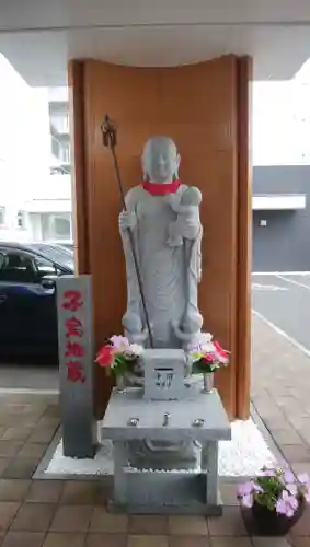 佛願寺札幌別院の地蔵