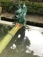 事任八幡宮の手水舎