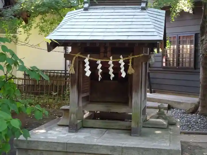 若宮八幡宮 の末社・摂社