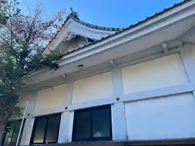 蓮光院の{uncategorized: "未分類", other: "その他", undefined: "問題あり", building: "その他建物", grave: "お墓", sacred_gate: "鳥居", guardian: "狛犬", statue: "像", buddha: "仏像", history: "歴史", nature: "自然", garden: "庭園", animal: "動物", pagoda: "塔", temizu: "手水舎", mountain_gate: "山門・神門", sanctuary: "本殿・本堂", subordinate: "末社・摂社", art: "芸術", scenery: "景色", jizo: "地蔵", ema: "絵馬", goshuin: "御朱印", omikuji: "おみくじ", items: "授与品その他", amulet: "お守り", goshuincho: "御朱印帳", eats: "食事", festival: "お祭り", votive_dance: "神楽", shichigosan: "七五三参", wedding: "結婚式", experience: "体験その他", initially: "初詣", around: "周辺", anti_infection: "感染症対策"}