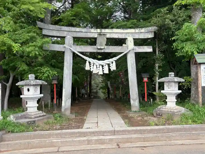 間々田八幡宮の{uncategorized: "未分類", other: "その他", undefined: "問題あり", building: "その他建物", grave: "お墓", sacred_gate: "鳥居", guardian: "狛犬", statue: "像", buddha: "仏像", history: "歴史", nature: "自然", garden: "庭園", animal: "動物", pagoda: "塔", temizu: "手水舎", mountain_gate: "山門・神門", sanctuary: "本殿・本堂", subordinate: "末社・摂社", art: "芸術", scenery: "景色", jizo: "地蔵", ema: "絵馬", goshuin: "御朱印", omikuji: "おみくじ", items: "授与品その他", amulet: "お守り", goshuincho: "御朱印帳", eats: "食事", festival: "お祭り", votive_dance: "神楽", shichigosan: "七五三参", wedding: "結婚式", experience: "体験その他", initially: "初詣", around: "周辺", anti_infection: "感染症対策"}