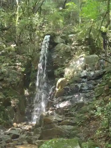 岩巣山薬師堂(愛知県)