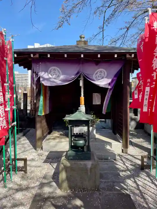 大光寺の{uncategorized: "未分類", other: "その他", undefined: "問題あり", building: "その他建物", grave: "お墓", sacred_gate: "鳥居", guardian: "狛犬", statue: "像", buddha: "仏像", history: "歴史", nature: "自然", garden: "庭園", animal: "動物", pagoda: "塔", temizu: "手水舎", mountain_gate: "山門・神門", sanctuary: "本殿・本堂", subordinate: "末社・摂社", art: "芸術", scenery: "景色", jizo: "地蔵", ema: "絵馬", goshuin: "御朱印", omikuji: "おみくじ", items: "授与品その他", amulet: "お守り", goshuincho: "御朱印帳", eats: "食事", festival: "お祭り", votive_dance: "神楽", shichigosan: "七五三参", wedding: "結婚式", experience: "体験その他", initially: "初詣", around: "周辺", anti_infection: "感染症対策"}