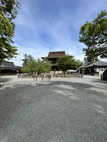 金峯山寺の本殿・本堂