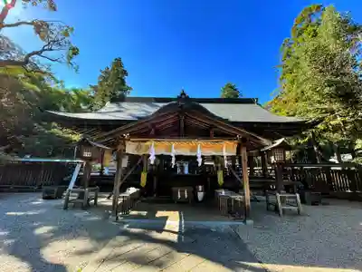 大和神社の本殿・本堂