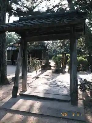 松陰神社の{uncategorized: "未分類", other: "その他", undefined: "問題あり", building: "その他建物", grave: "お墓", sacred_gate: "鳥居", guardian: "狛犬", statue: "像", buddha: "仏像", history: "歴史", nature: "自然", garden: "庭園", animal: "動物", pagoda: "塔", temizu: "手水舎", mountain_gate: "山門・神門", sanctuary: "本殿・本堂", subordinate: "末社・摂社", art: "芸術", scenery: "景色", jizo: "地蔵", ema: "絵馬", goshuin: "御朱印", omikuji: "おみくじ", items: "授与品その他", amulet: "お守り", goshuincho: "御朱印帳", eats: "食事", festival: "お祭り", votive_dance: "神楽", shichigosan: "七五三参", wedding: "結婚式", experience: "体験その他", initially: "初詣", around: "周辺", anti_infection: "感染症対策"}