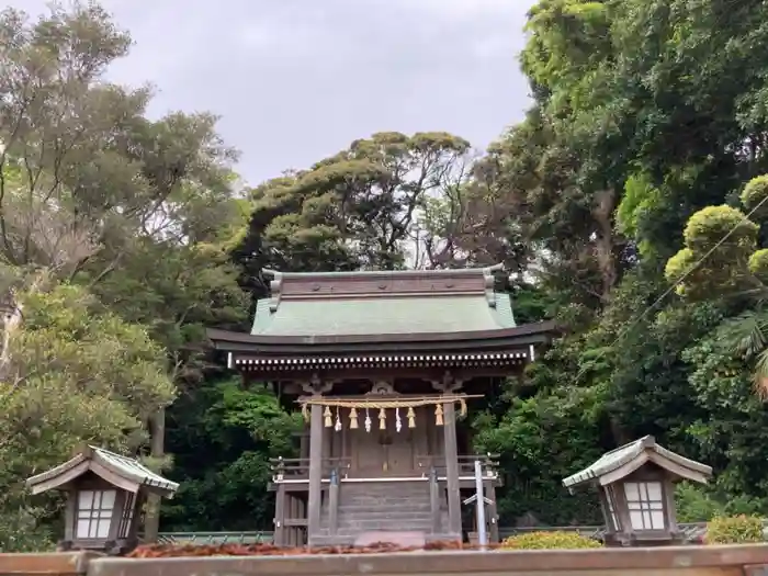 片瀬諏訪神社の建物その他