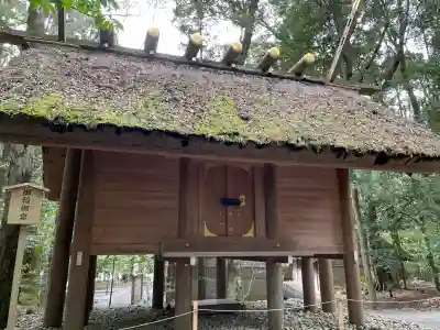 伊勢神宮内宮（皇大神宮）の{uncategorized: "未分類", other: "その他", undefined: "問題あり", building: "その他建物", grave: "お墓", sacred_gate: "鳥居", guardian: "狛犬", statue: "像", buddha: "仏像", history: "歴史", nature: "自然", garden: "庭園", animal: "動物", pagoda: "塔", temizu: "手水舎", mountain_gate: "山門・神門", sanctuary: "本殿・本堂", subordinate: "末社・摂社", art: "芸術", scenery: "景色", jizo: "地蔵", ema: "絵馬", goshuin: "御朱印", omikuji: "おみくじ", items: "授与品その他", amulet: "お守り", goshuincho: "御朱印帳", eats: "食事", festival: "お祭り", votive_dance: "神楽", shichigosan: "七五三参", wedding: "結婚式", experience: "体験その他", initially: "初詣", around: "周辺", anti_infection: "感染症対策"}