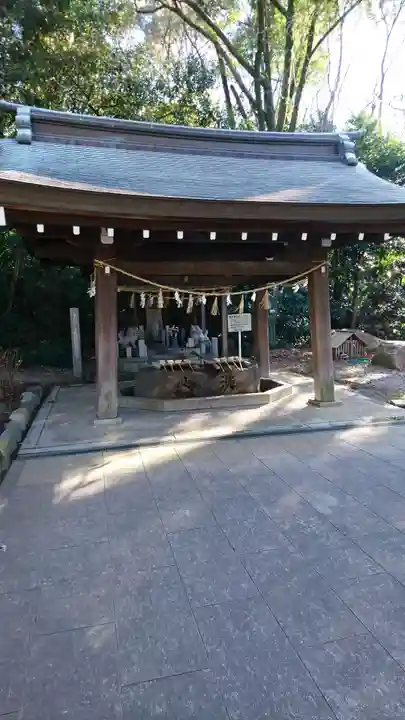 愛知縣護國神社の手水舎