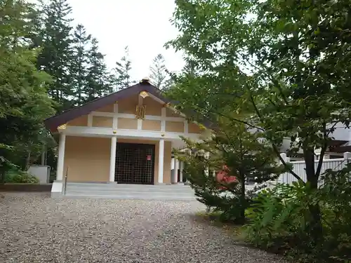 音更神社の本殿