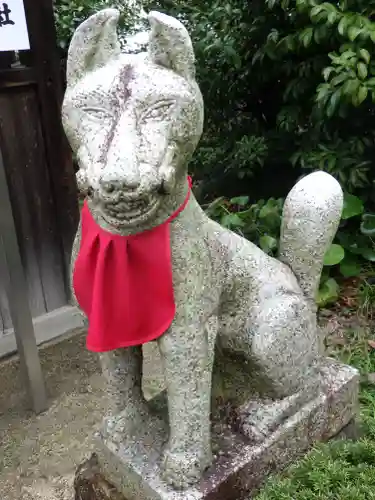 岡山神社の狛犬