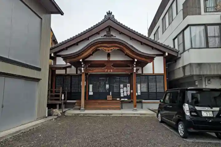 玉性院の本殿・本堂