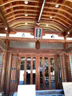 諏訪神社の本殿・本堂