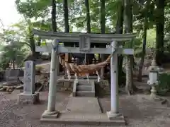 白和瀬神社の鳥居