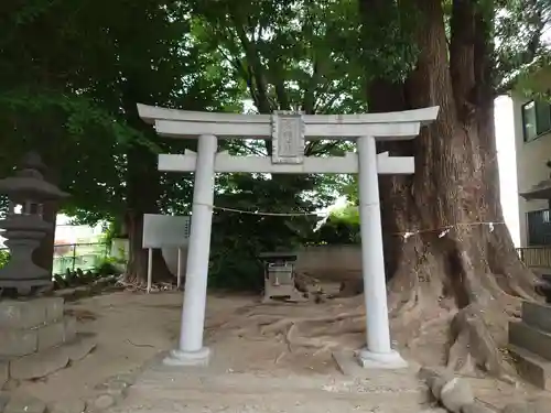 宮鍋神社の鳥居