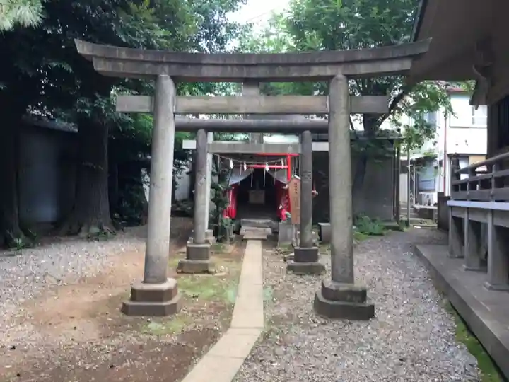 上目黒氷川神社の鳥居