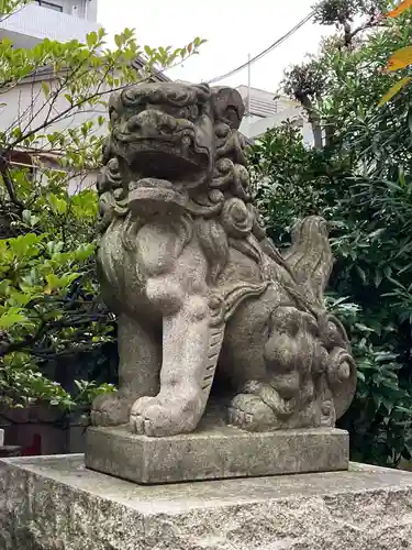 秋葉神社の狛犬