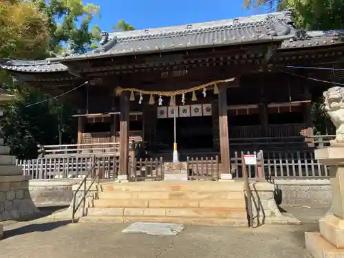 豊川進雄神社の本殿・本堂