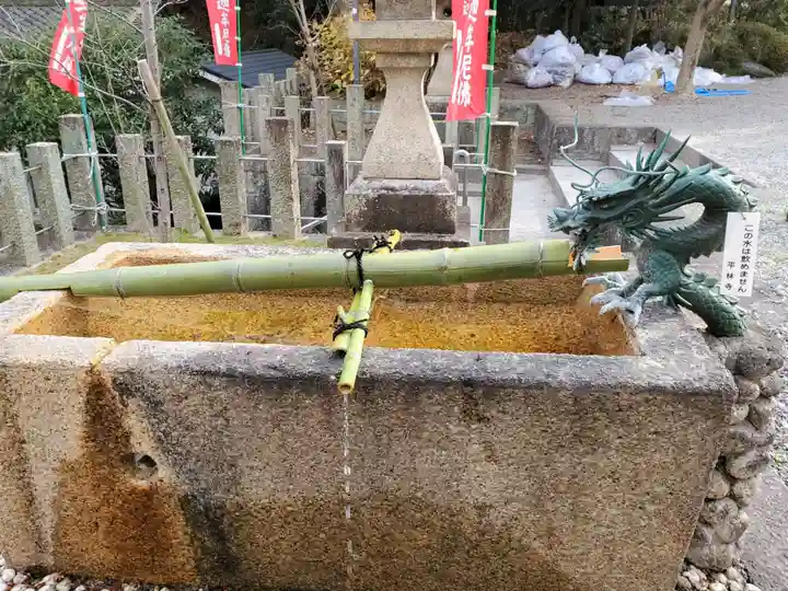 平林寺の手水舎