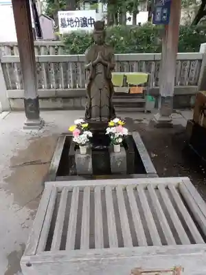 題経寺（柴又帝釈天）の仏像