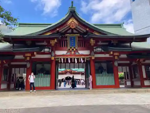 日枝神社の山門・神門