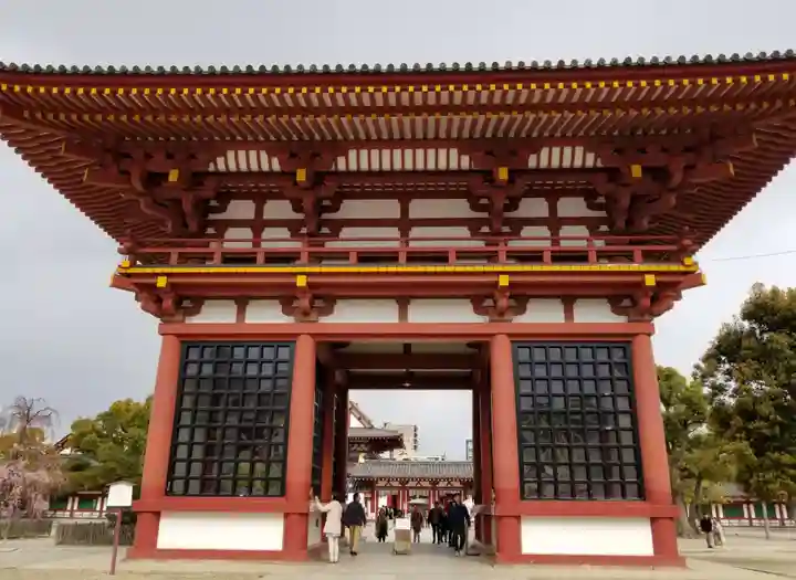 四天王寺の山門・神門