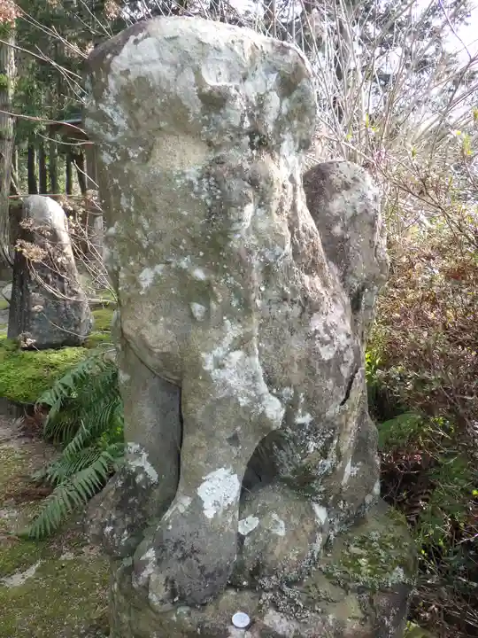 大神山神社本宮の狛犬
