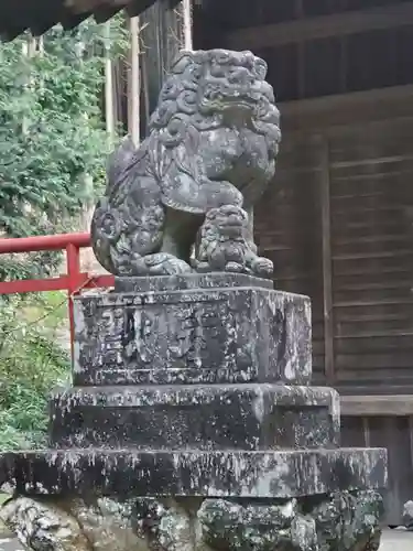 鹿嶋神社の狛犬