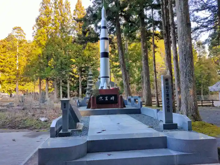 高野山金剛峯寺奥の院(和歌山県)