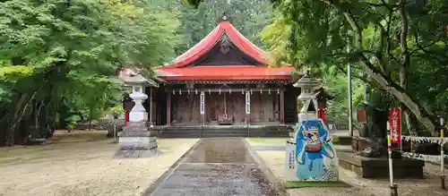 霊山神社の本殿