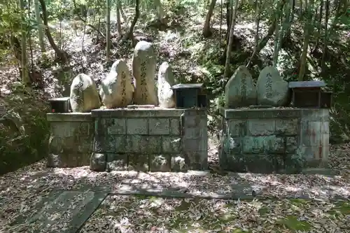 八峰神社のその他建物